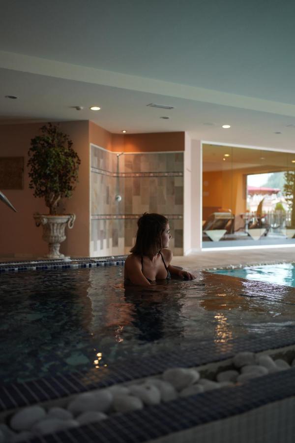 Hotel Al Parco モエナ エクステリア 写真