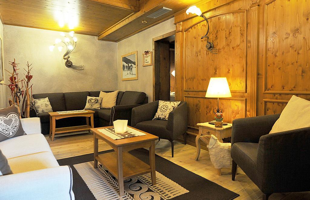Hotel Al Parco モエナ エクステリア 写真